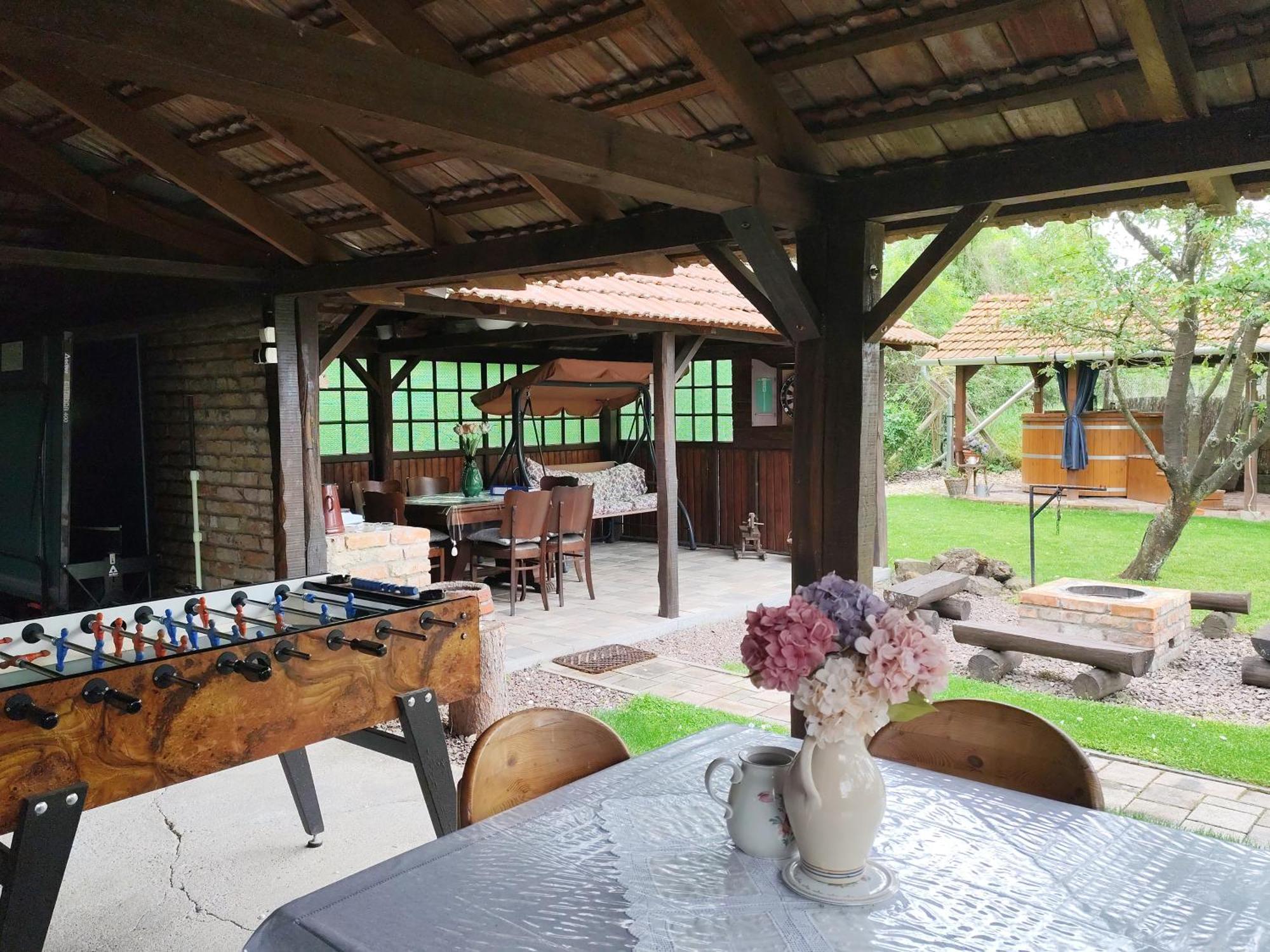 Bóbita Apartmanház Szilvásvárad Exterior foto