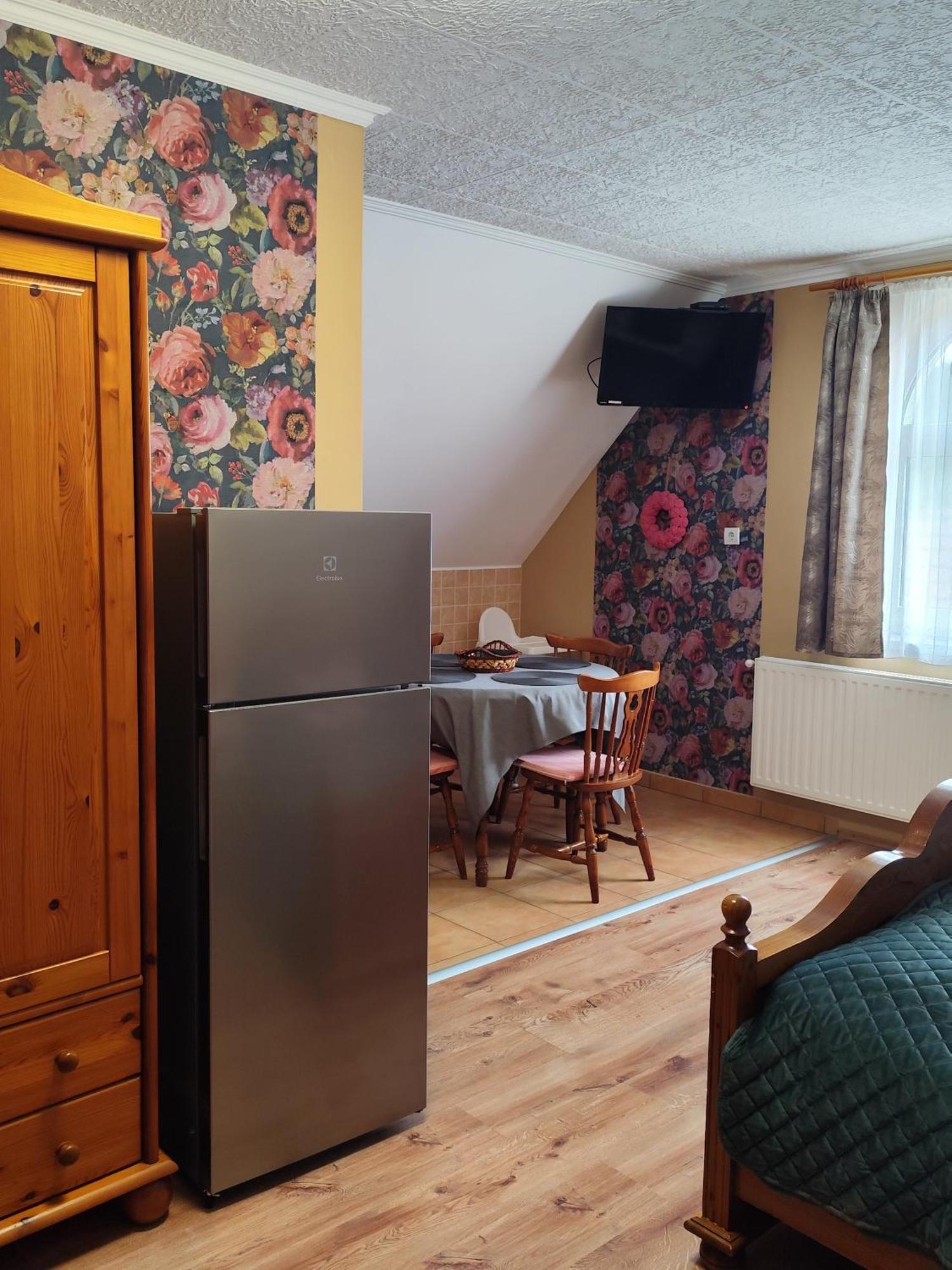 Bóbita Apartmanház Szilvásvárad Exterior foto
