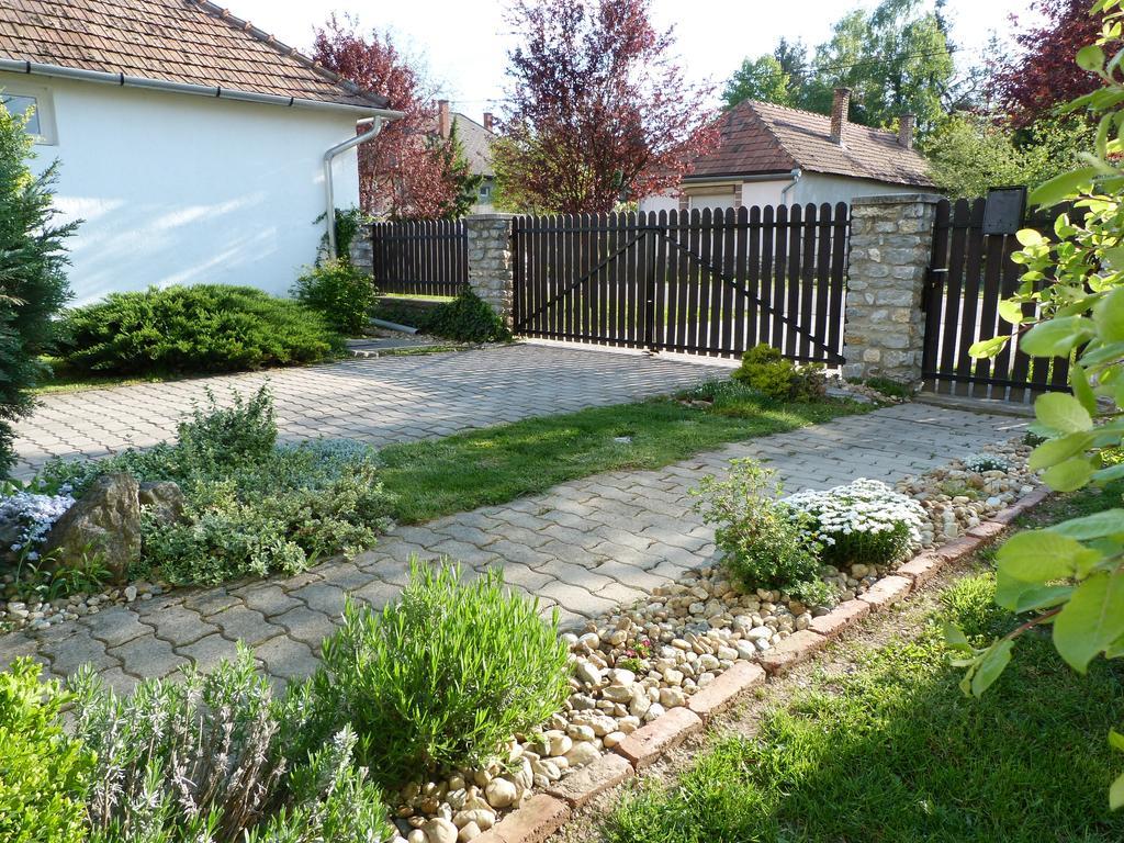 Bóbita Apartmanház Szilvásvárad Exterior foto